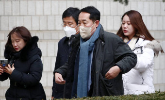 '민주당 돈봉투 의혹'… 檢, 윤관석·강래구 징역 5년·3년 구형 (상보)