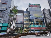 [르포] 강남 최고 입지 원베일리 상가 고분양가에 공실 폭탄