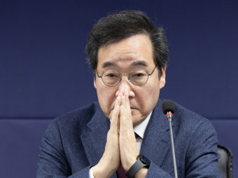 이낙연, 계속되는 출마 압박… 결국 총선 나서나
