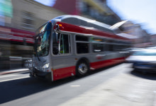 친환경 고급 BRT, 제주시내 달린다