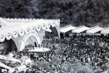 [3월25일!] 거기 가봤어?… 돼지 키우던 곳이 환상의 나라로