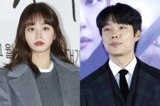 전 연인 류준열·혜리 한솥밥?… 인수합병 된 것