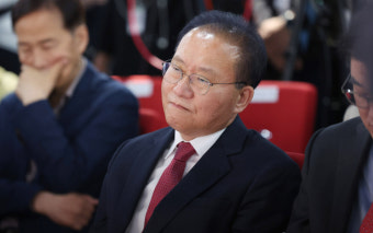 윤재옥 