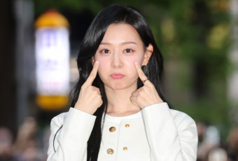 김지원, 팬미팅 앞두고 '암표와의 전쟁'