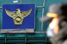 경찰 답변 성의없다… 파출소서 흉기 난동 20대男, 징역형