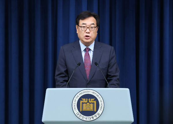 정진석 전 대통령 비서실장, 명예훼손 사건 2심에서 벌금 판결 - 1천200만원 감형