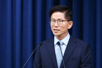 尹, 고용노동부 장관 후보자로 김문수 경사노위원장 지명