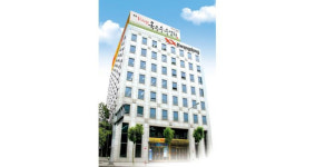 우리도 제약사야… 삼다수 광동제약, 본업 확대 나선다