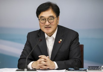 [머니S픽] 禹 국회의장, 대한상의찾아 