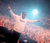 미국 유명 래퍼 팻맨 스쿠프, 공연 중 쓰러진 뒤 사망