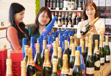 술장고 편의점서 치고 나가는 와인 맛집 세븐일레븐