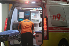 또 응급실 뺑뺑이… 4개월 영아 130㎞ 떨어진 병원서 3시간만에 수술