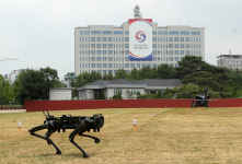 대통령실 이전 공사 비리 경호처 간부·브로커 구속… 文·朴 사저 공사도
