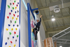 [김천소식] 37종 실내 스포츠시설 갖춘 테마파크 19일 개장