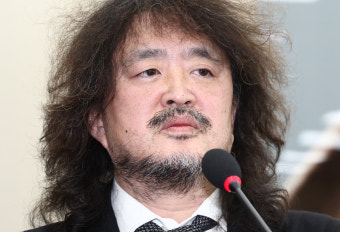 김어준 