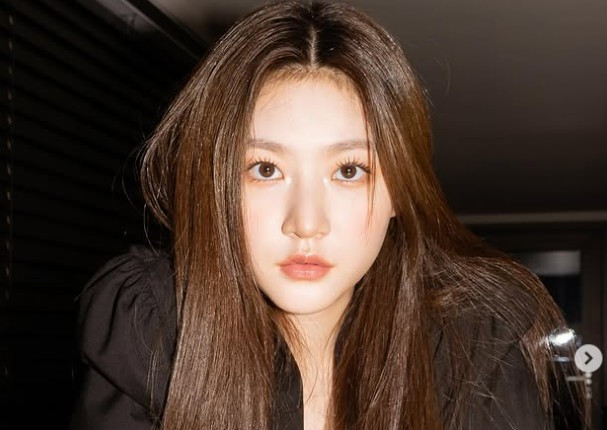 김새론 결혼설 관련 논란, 유튜버와 유족 간 갈등 심화

