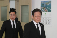 민주당, 한덕수 대행에 만남 제안… 