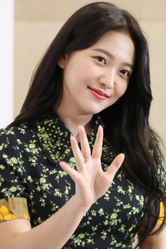 웬디·예리, SM 전속계약 종료… 