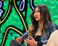 테일러 스위프트 제쳤다… 세계 최연소 여성 억만장자는 누구?