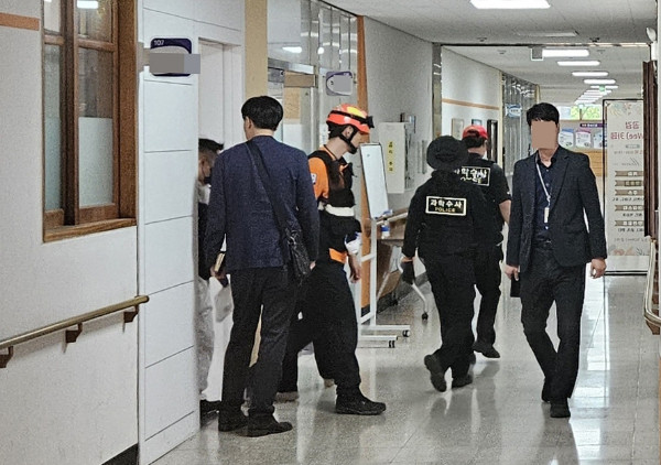 청주 한 고교서 특수교육 대상 학생, 교직원 6명 중경상 입힌 흉기 난동…가해자 인근 저수지로 가려져