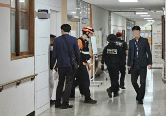 충북 청주 한 고교 흉기난동, 6명 중경상 입고 병원 이송.