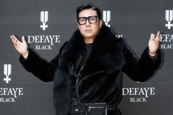 '20년 만에 재혼' 이상민, 비연예인 아내와 혼인신고 마쳐