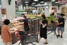 식료품서 빛 봤다… 그랑그로서리 롯데마트 적자탈출 시동