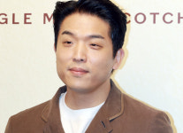 '한끼 42만원' 안성재의 모수, '와인 바꿔치기' 인정…사과문에도 '싸늘'