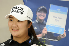 유해란 메이저퀸 등극…KPMG 위민스 PGA챔피언십 정상 '우승상금 29억원'