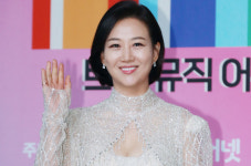 장윤정 모친, '절연'한 딸 이름 팔아 사기 행각…박나래·노홍철 언급도