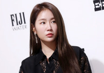 소유, 오늘 부친상 비보…슬픔 속 빈소 지켜
