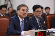 정부, 주우크라이나 대사 본국 소환…
