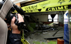 대구 상가 천장 붕괴로 38명 부상…이 대통령 