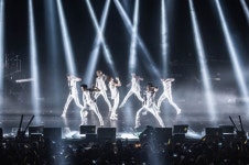 [스타캐스트] 굿바이 2013, 인피니트 미공개 사진 무한대방출!