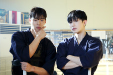 [스타캐스트] 몬스타엑스의 드라마틱한 DRAMARAMA 뮤직 비디오 현장공개!