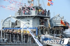 운봉함에서 울려퍼지는 청룡은 간다