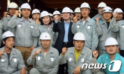안철수, 대불산업단지 근로자들과 함께