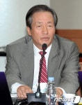 발언하는 정몽준 의원