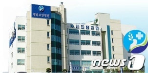 12년간 네팔 의료봉사 김안식 원장, 평화요양병원에 새 둥지