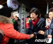 호남 민심 챙기는 박근혜 후보