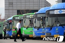 택시법 법사위 통과, 파업위기 버스업계