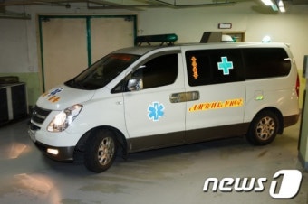 운구되는 故 이춘상 보좌관