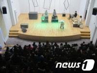 [사진]닭들의 꿈, 날다공연