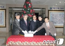 [사진] 대전 서구청 신우회 3일 2012 크리스마스트리 점등식