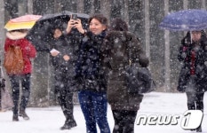 서울지역 대설주의보 발효…도로 곳곳 통제