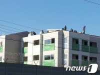 [단신] 사천 A공군부대 아파트 신축현장 안전시설없이 공사 강행 물의