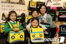 헤드, 인디언 팅코 책가방 출시