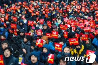 민주노총, 5대 긴급 현안 해결 촉구 결의대회