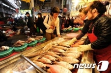 싱싱한 제수용 생선 사가이소