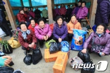 한 시간 기달려도 즐거운 할머니들